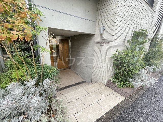 21/24 エントランス