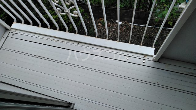 20/30 バルコニー