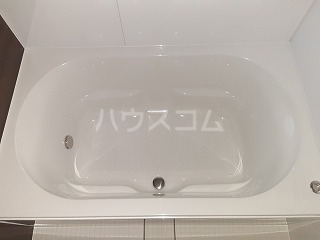 13/30 浴室