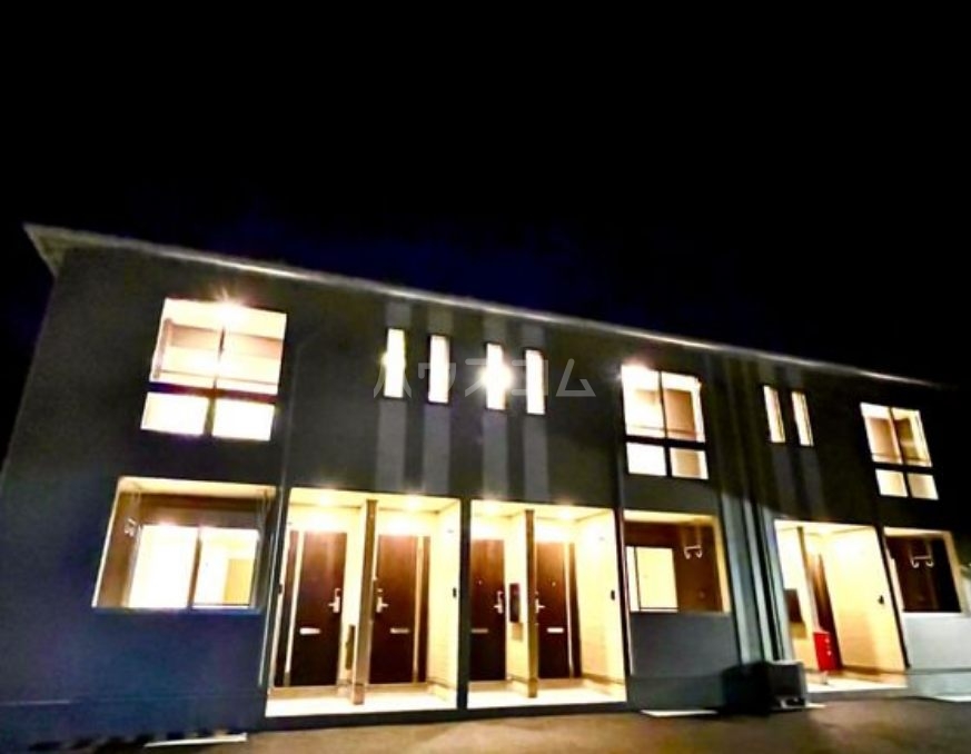 25/30 エントランス