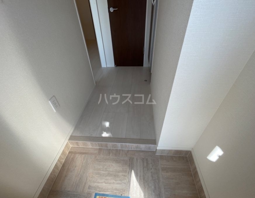 13/30 玄関