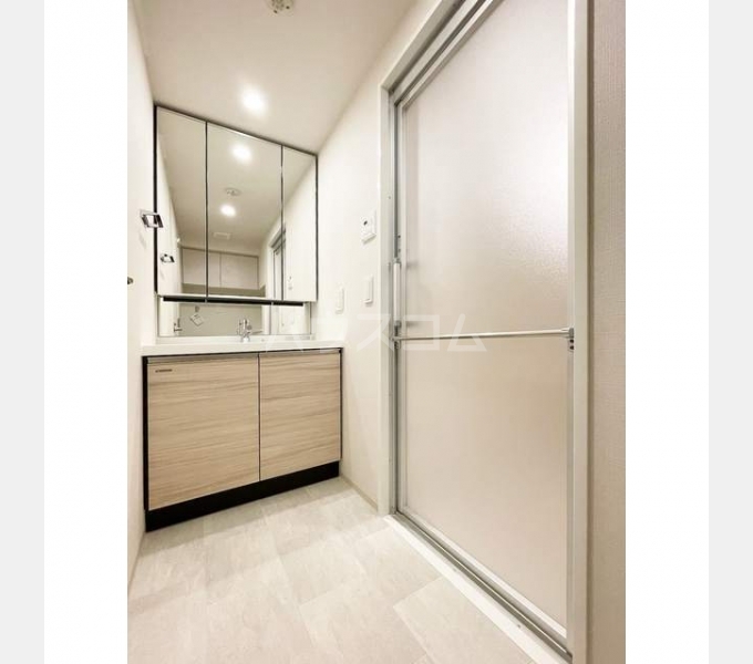 14/30 その他画像