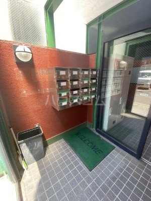 15/20 エントランス