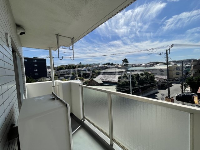 16/27 バルコニー