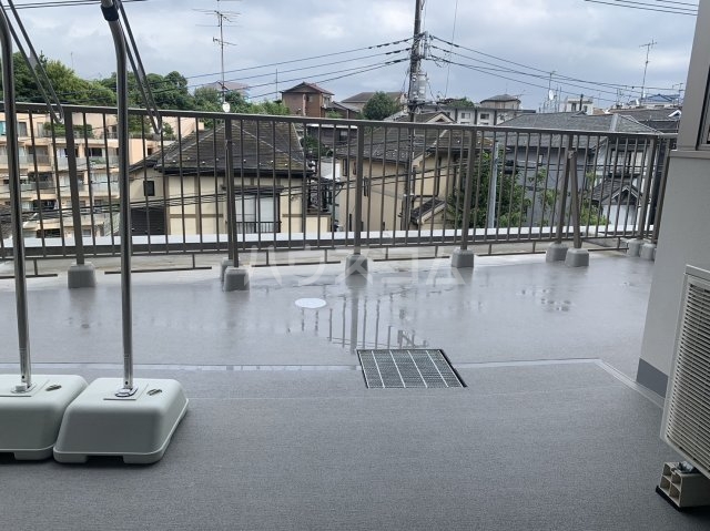 21/30 バルコニー