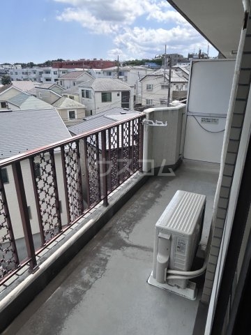 20/28 バルコニー