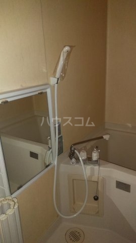 14/30 浴室
