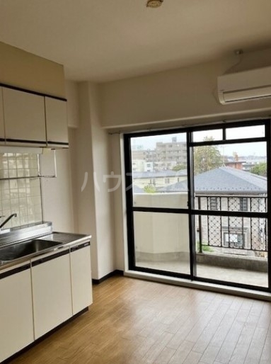 4/23 リビング/ダイニング