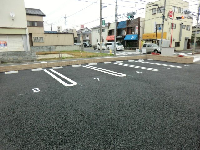 22/29 駐車場