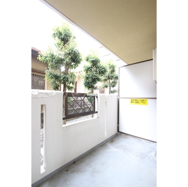 18/30 バルコニー