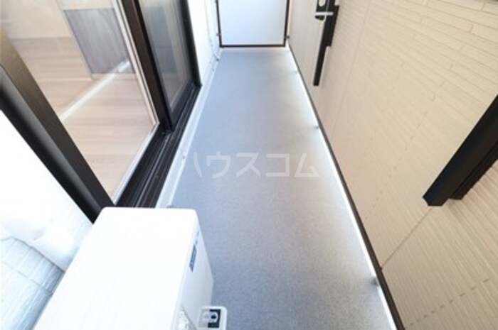 14/27 バルコニー