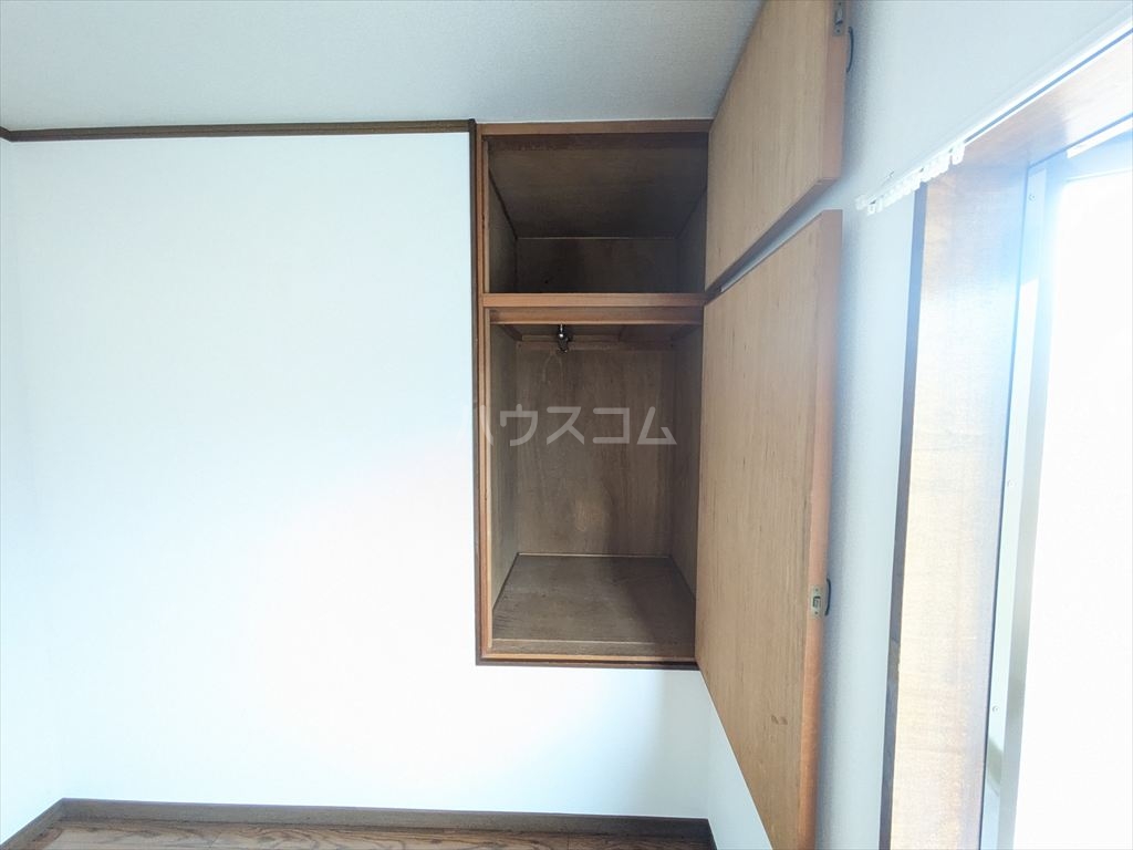 13/30 収納