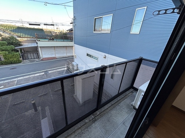 19/30 バルコニー