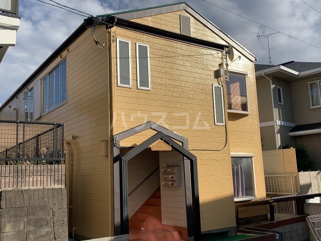 25/30 エントランス