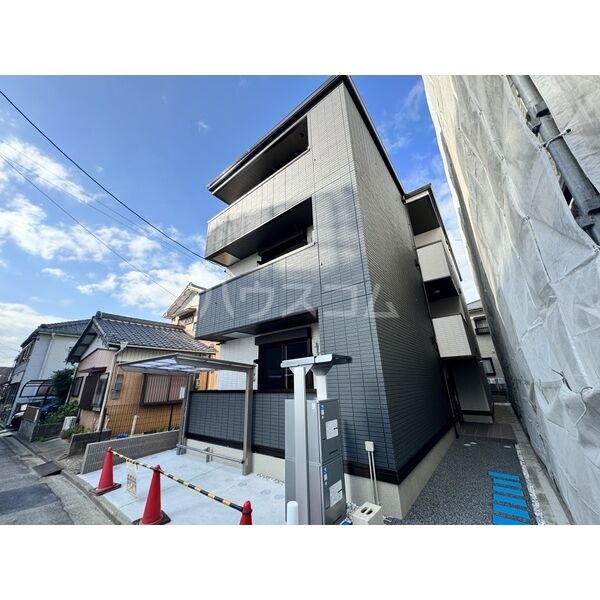 2/30 外観