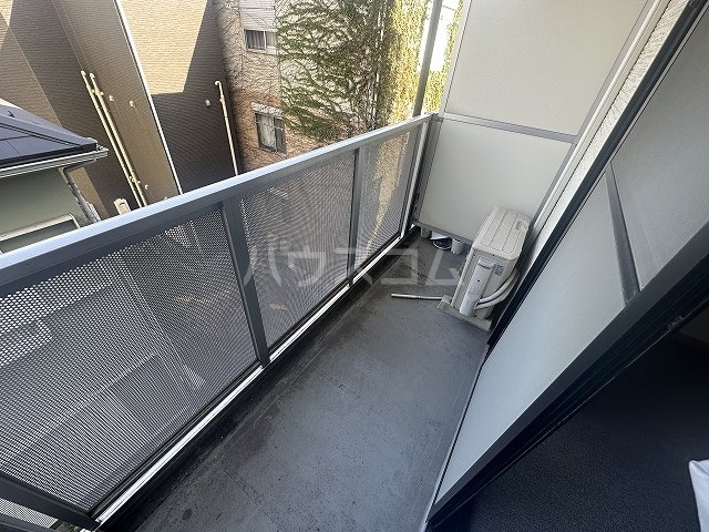 17/29 バルコニー