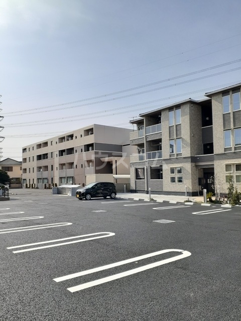 15/21 駐車場