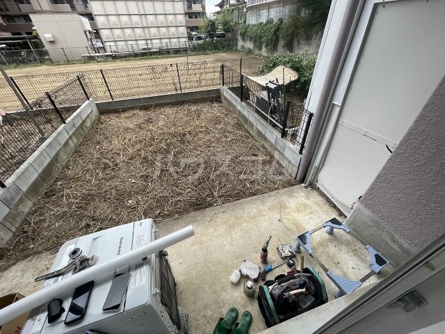 20/30 バルコニー