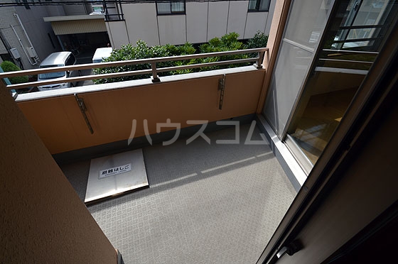 19/25 バルコニー