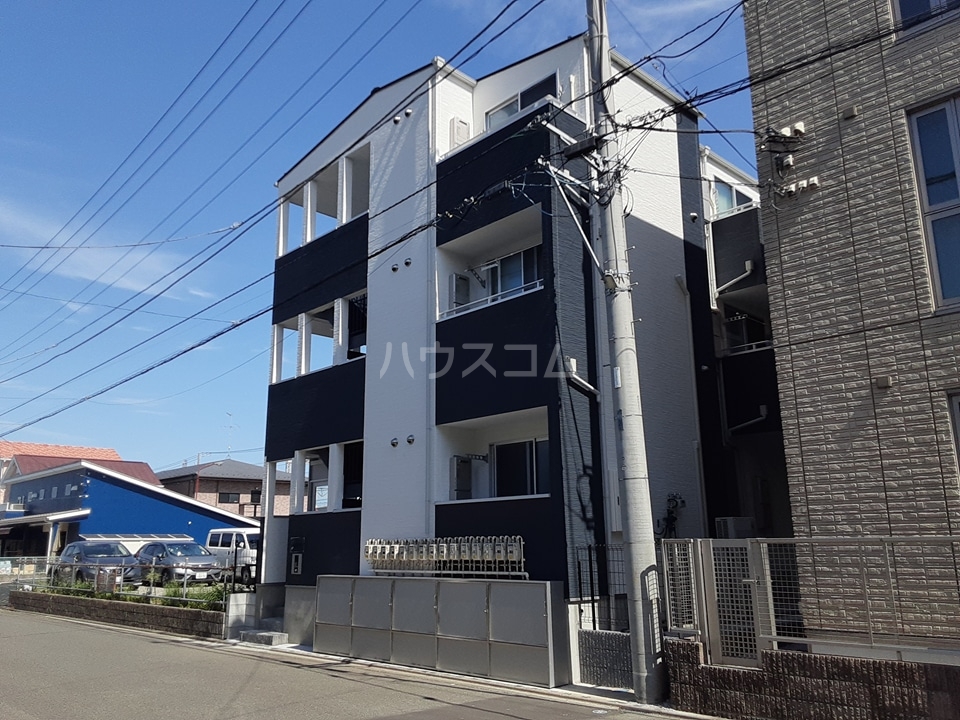 2/30 外観