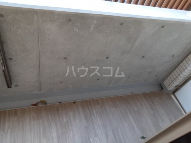 22/30 バルコニー