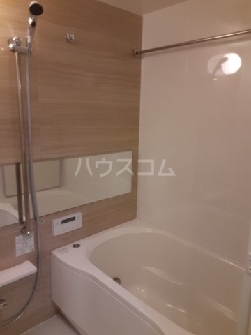 14/30 浴室