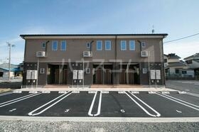 18/27 エントランス