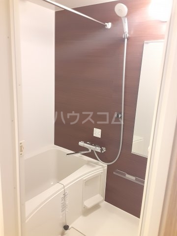 14/30 浴室