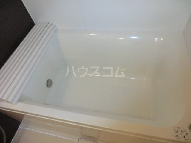 13/30 浴室