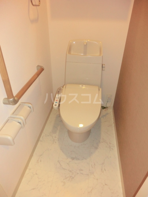 14/30 トイレ