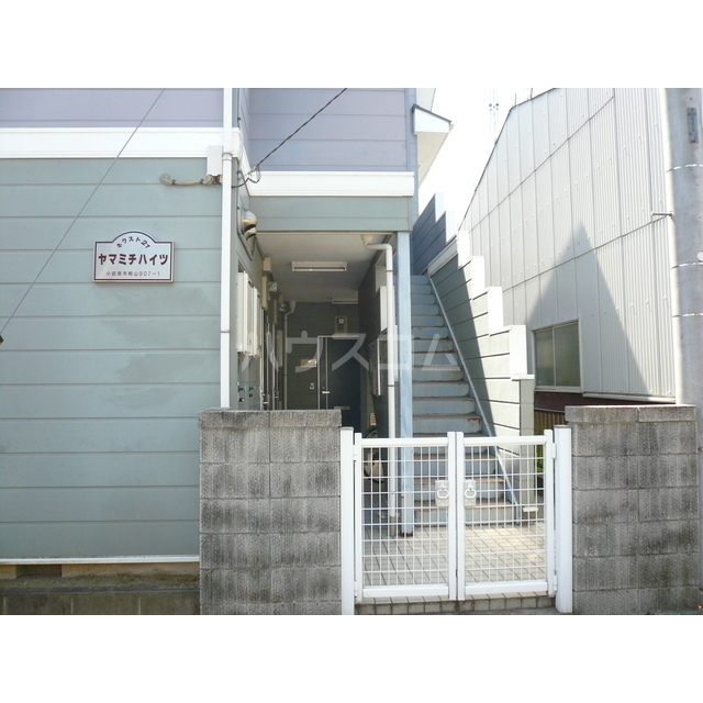 20/26 エントランス