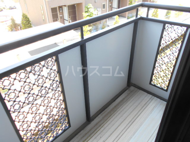 21/30 バルコニー