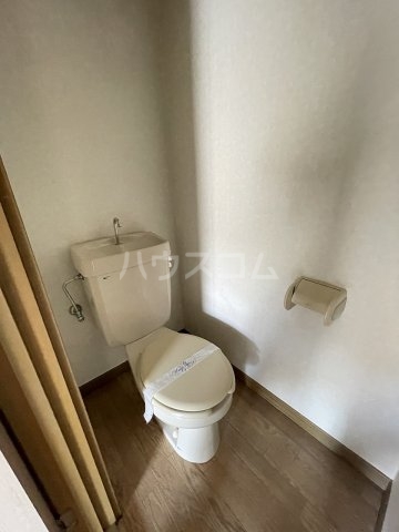 14/30 トイレ