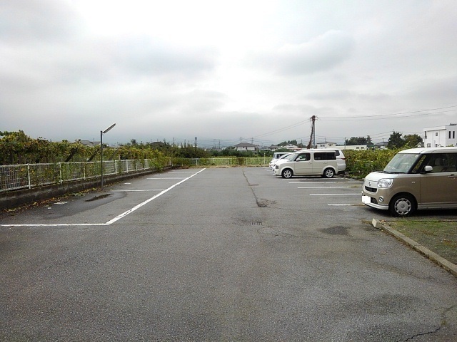 14/20 駐車場