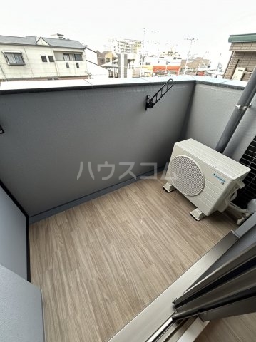 16/22 バルコニー