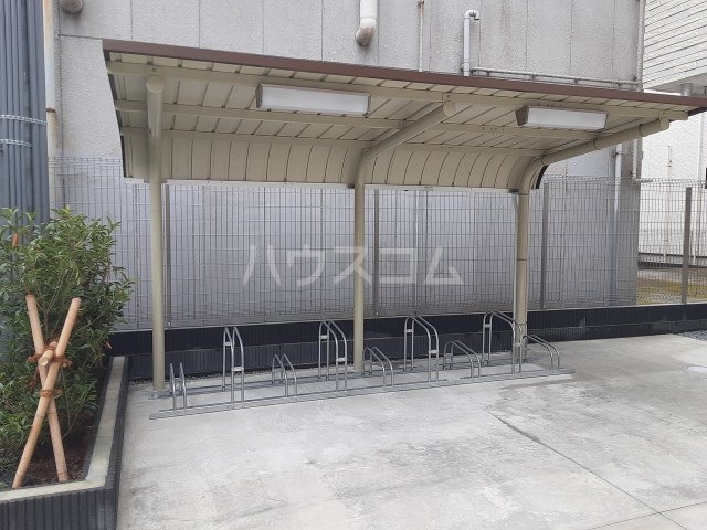 20/29 駐車場