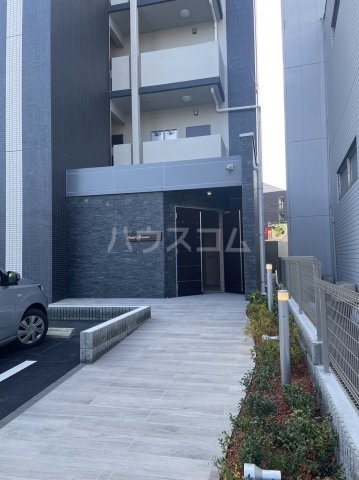 29/30 エントランス