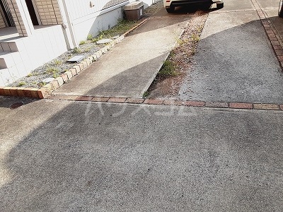 15/25 駐車場