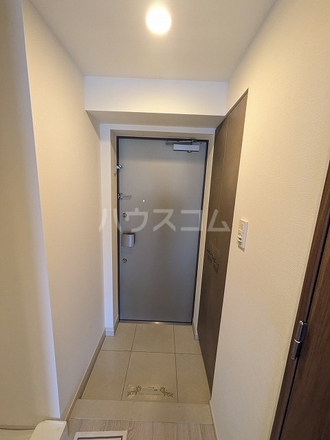 13/30 玄関