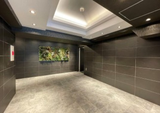 14/17 エントランス