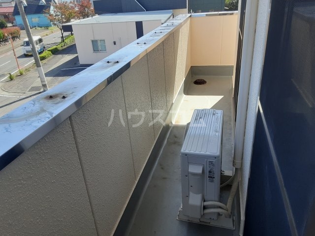 23/30 バルコニー