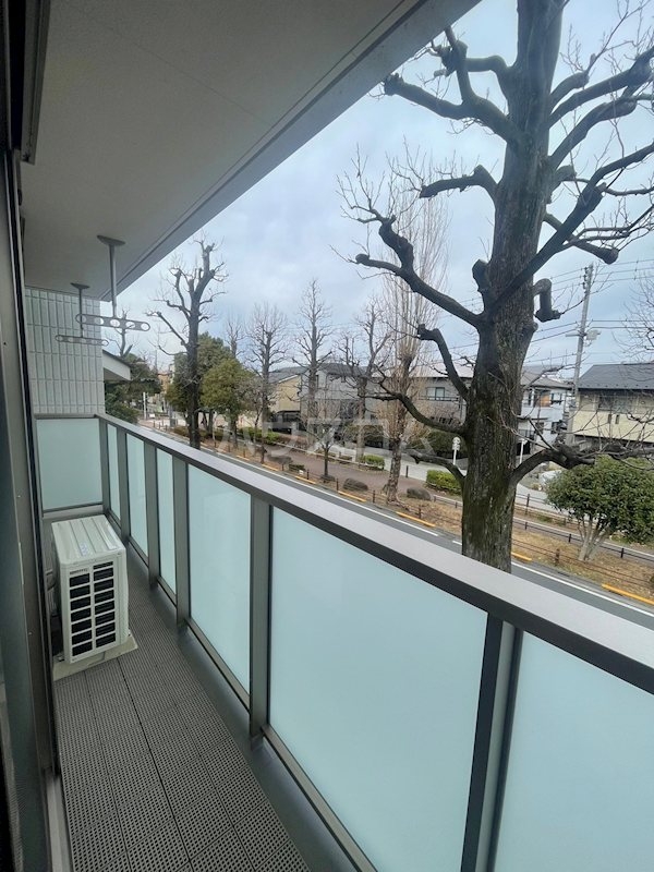 14/28 バルコニー