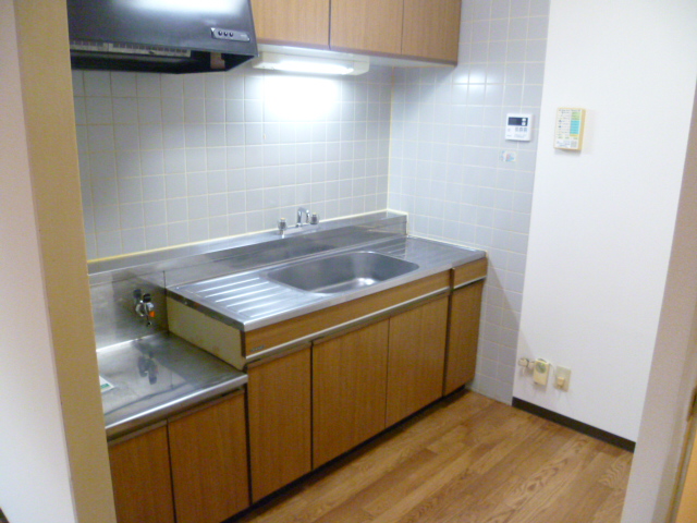 15/30 キッチン