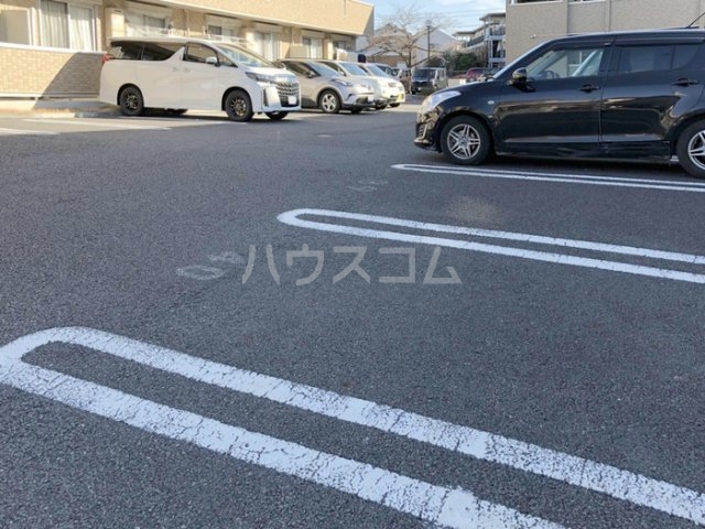21/30 駐車場