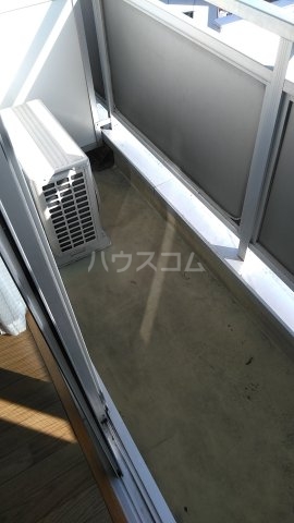 16/27 バルコニー