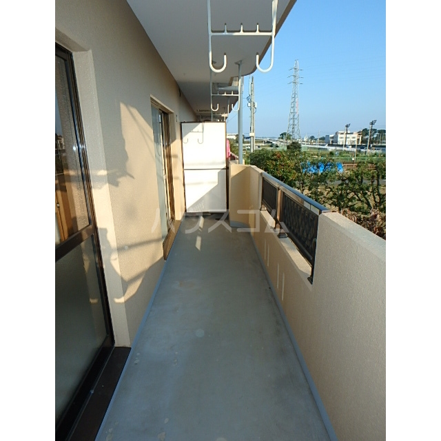16/26 バルコニー