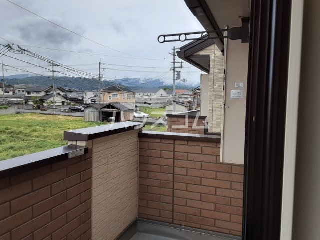 13/22 バルコニー