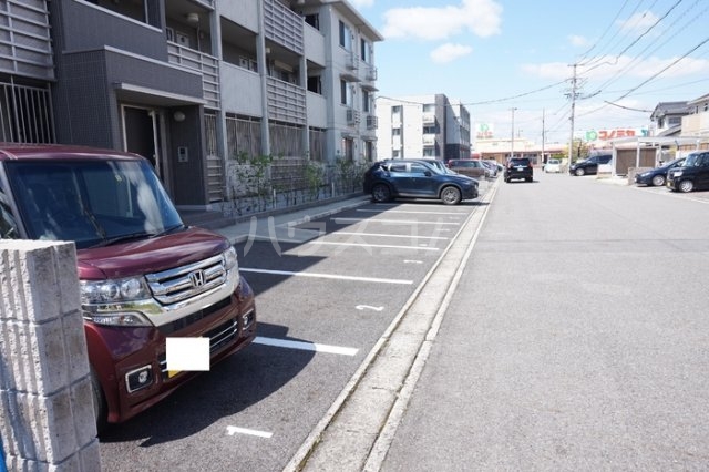 9/15 駐車場