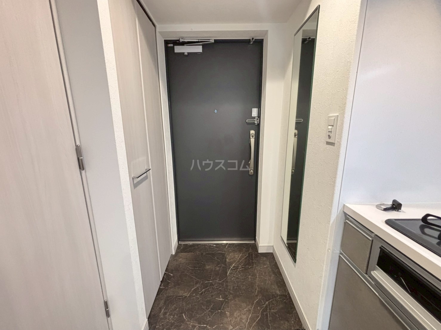 8/30 玄関