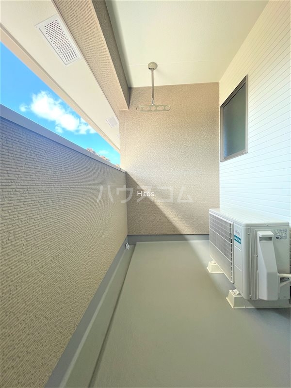 23/30 バルコニー